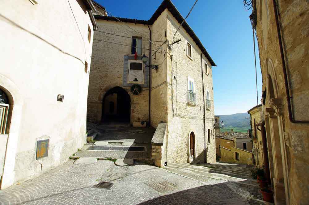 Borgo-di-Navelli-39